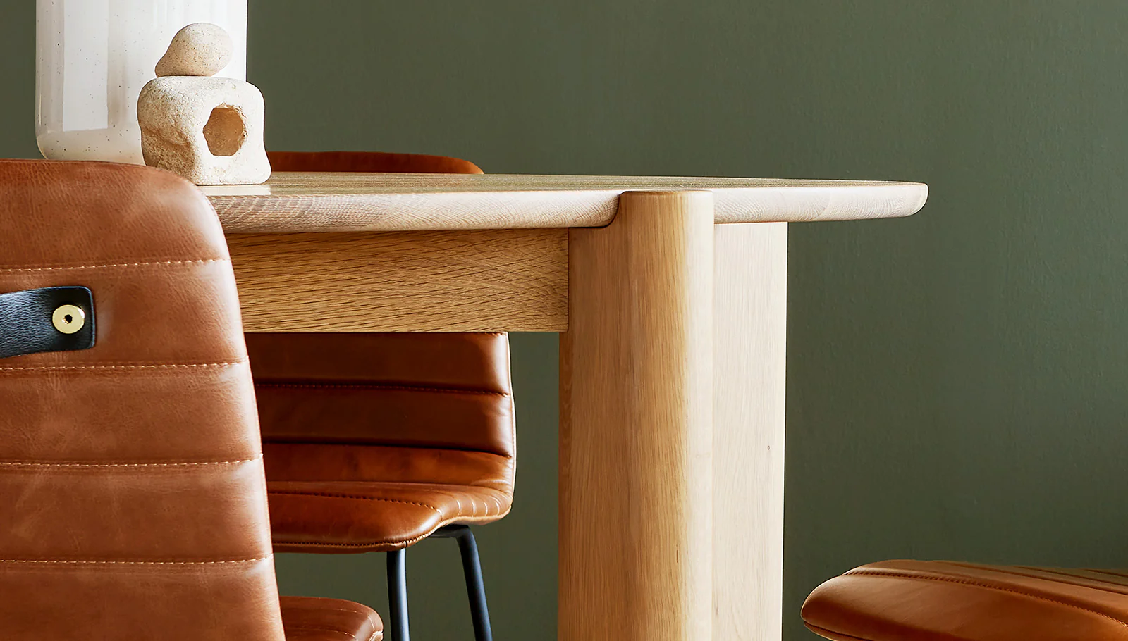Bancroft Dining Table - Image 3