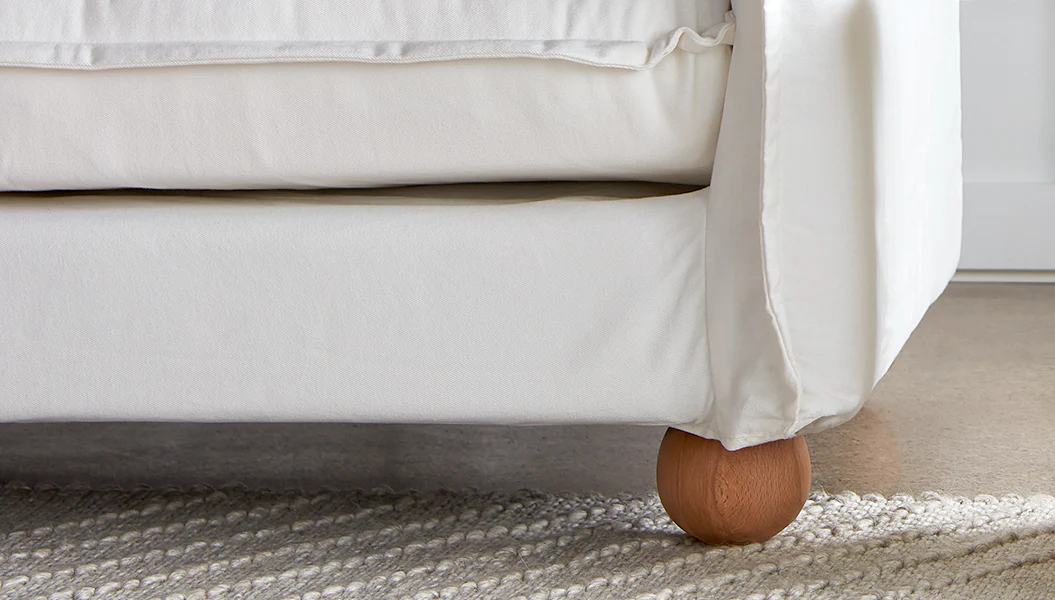 Monterey Sofa - Image 9