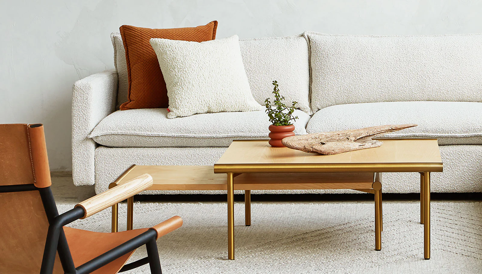 Sola Sofa - Image 16