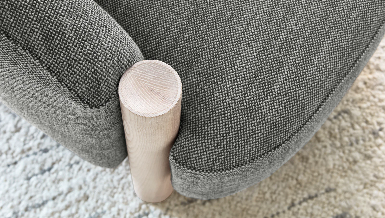 Spadina Sofa - Image 13